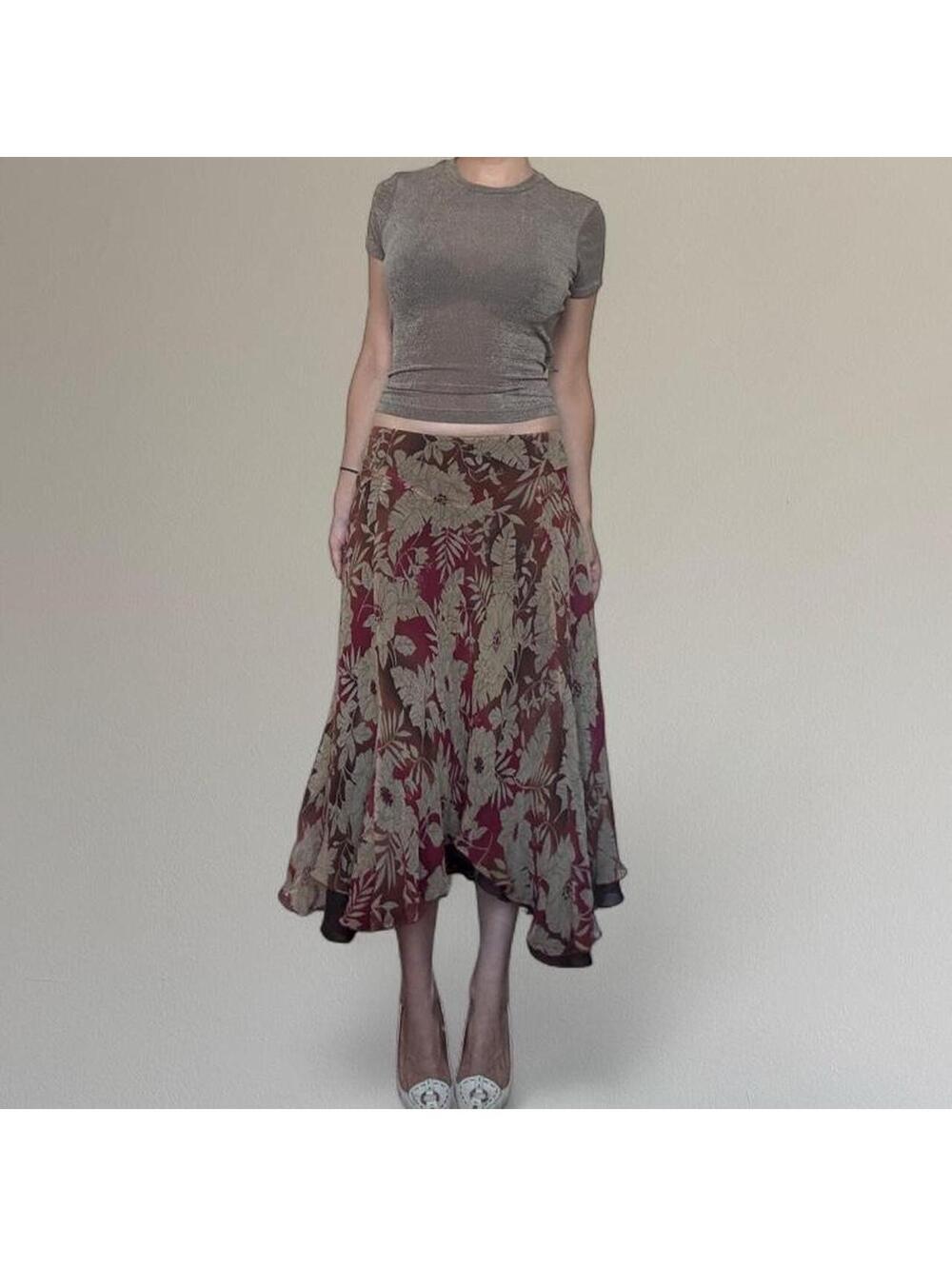 90s 100% silk floral midi skirt from Nine West.